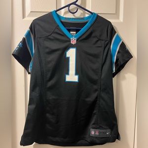 Women’s Nike replica Carolina Panthers, Cam Newton jersey size extra large